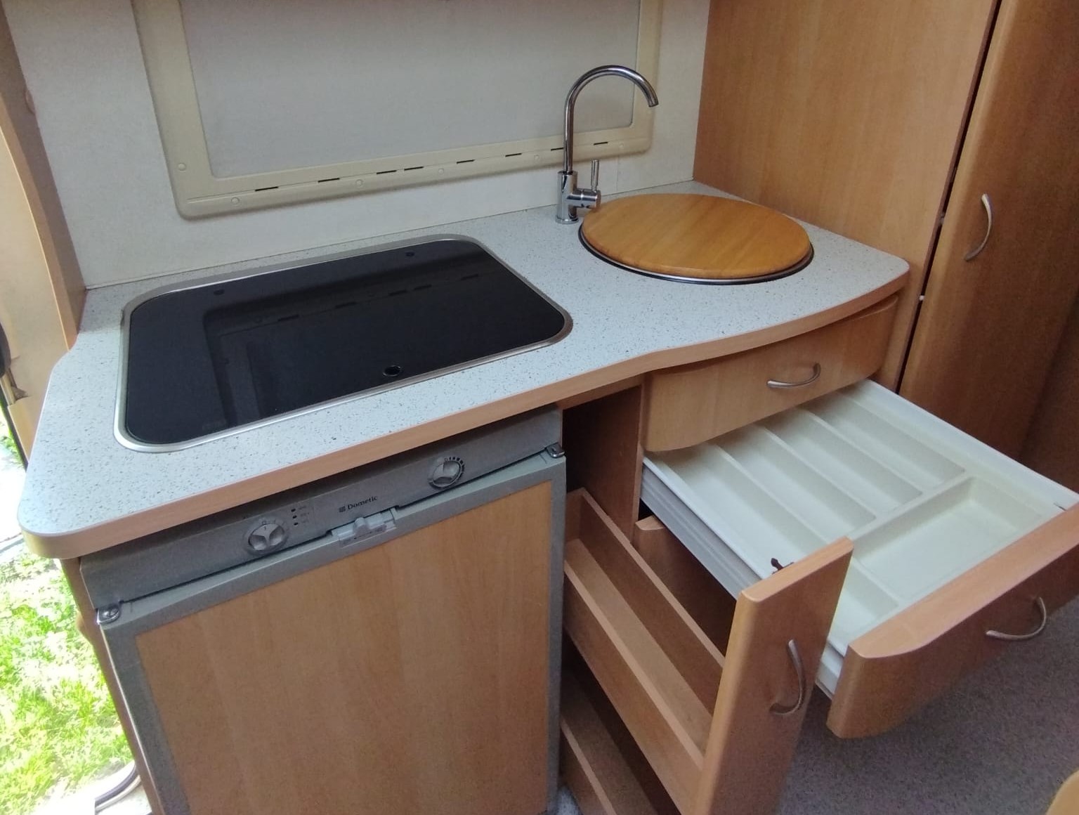 Autocaravana vista lateral